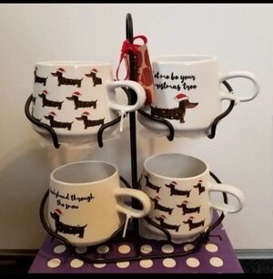 DACHSHUND DOXIE CHRISMAS MUGS WITH RACK.